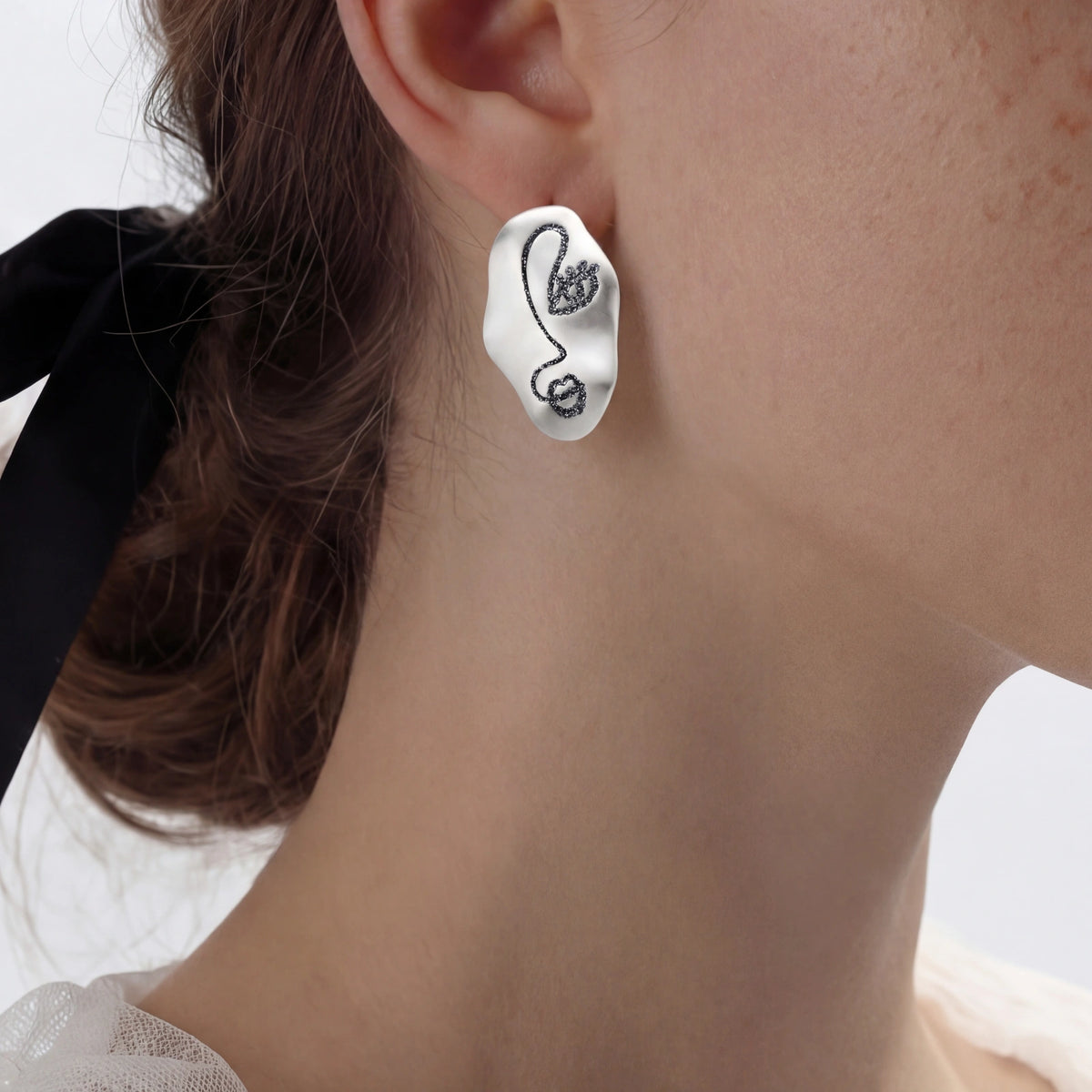 Face Art Ear Earrings | Brevado